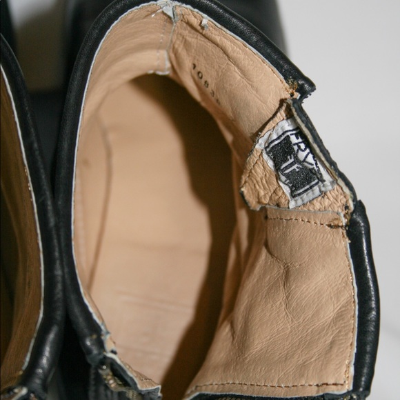 Frye - Vicky Ankle Boot - Picture 3 of 4